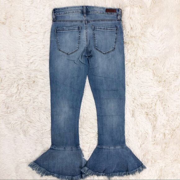 NWT BLANKNYC Ruffle Crop Festival Jean Flared & Wide Leg Denim Cropped Denim  24 - Picture 6 of 15